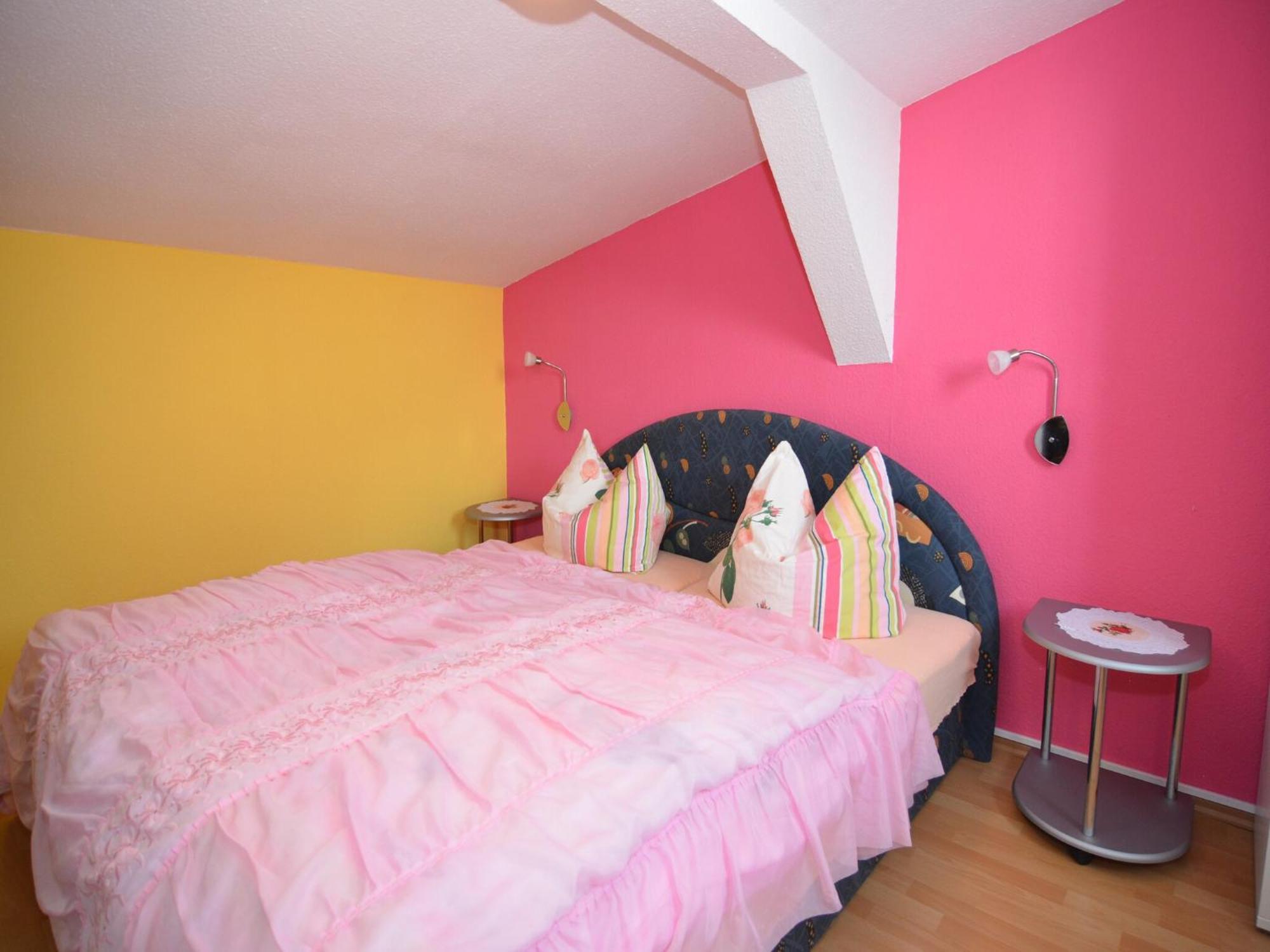 Holiday Home In Neustadt Am Rennsteig With Pond 外观 照片