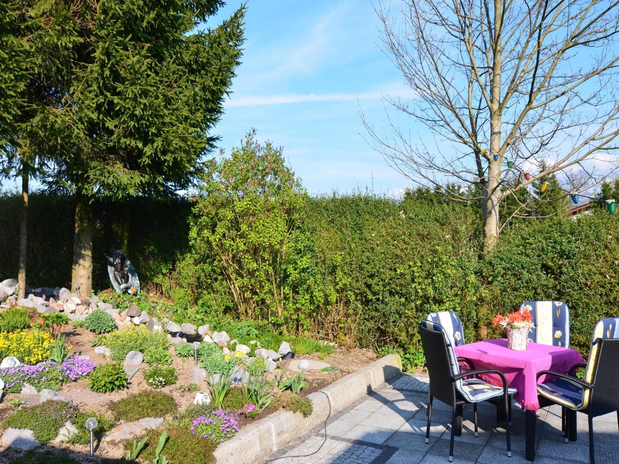 Holiday Home In Neustadt Am Rennsteig With Pond 外观 照片