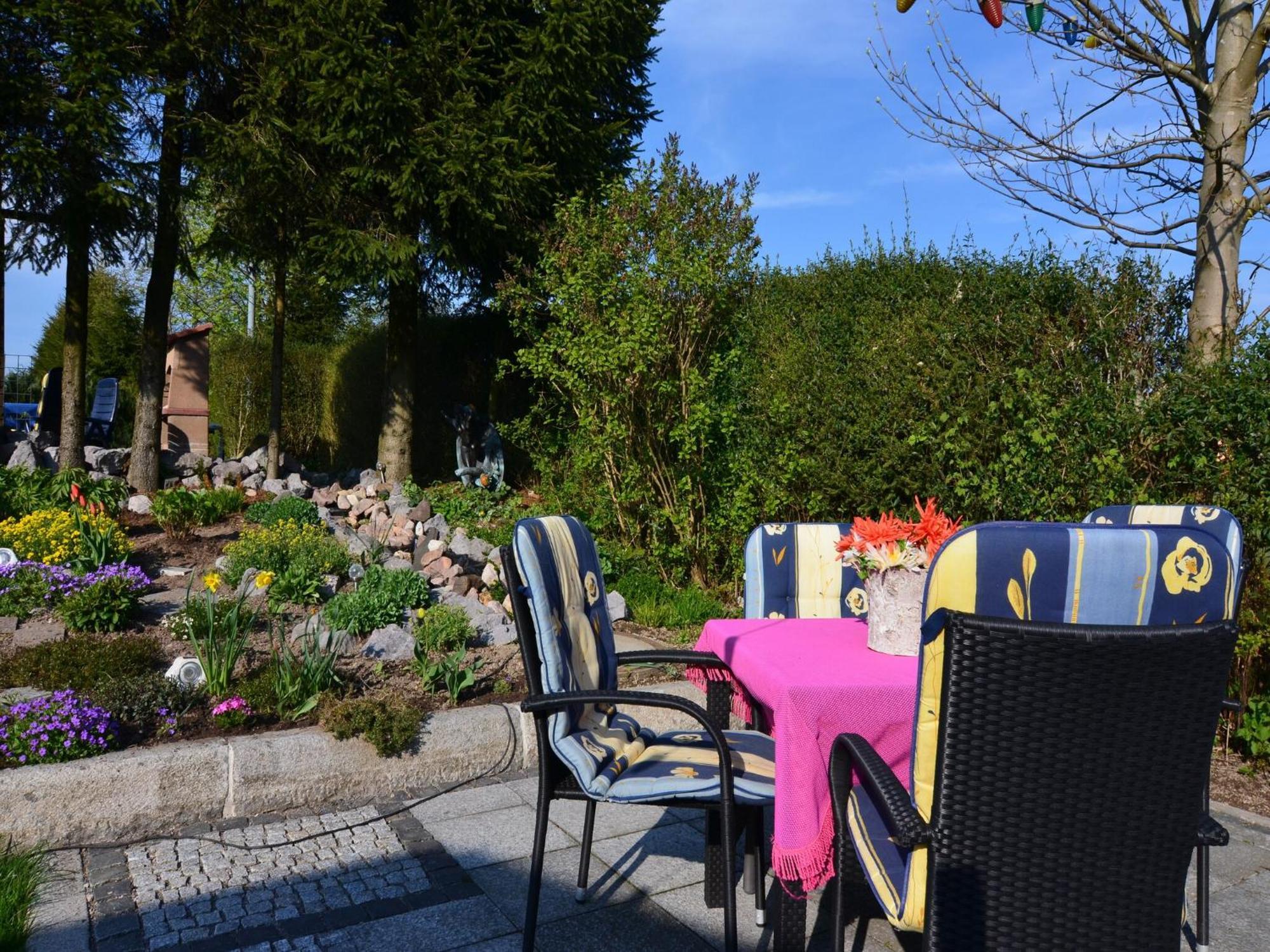 Holiday Home In Neustadt Am Rennsteig With Pond 外观 照片